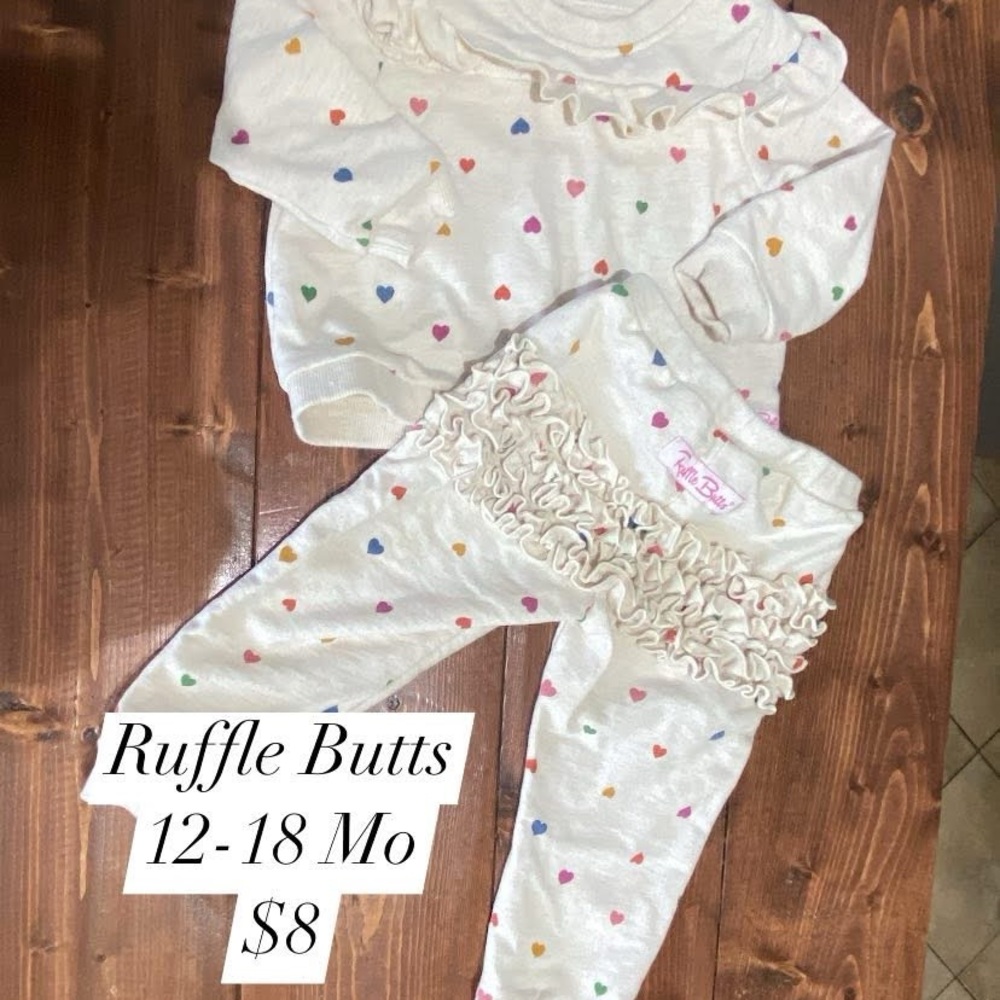 Ruffle Butts Multicolor Heart Ruffle Leggings